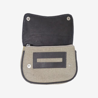 CLC 837 - TOBACCO POUCH