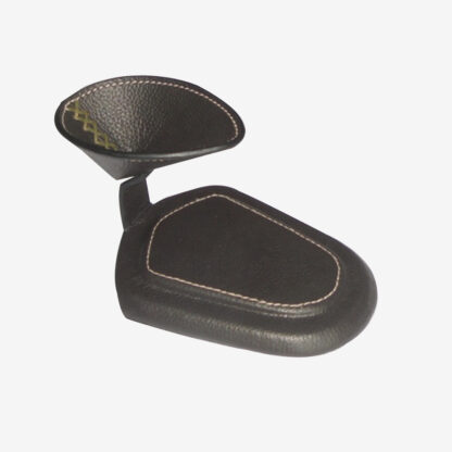 X 1120 - LEATHER PIPE STAND