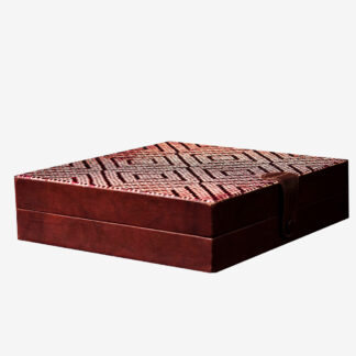 HUM 035 - HUMIDOR BOX - WHITE(TOOLED) + REDDISH BROWN HUM 035 - HUMIDOR BOX - WHITE(TOOLED) + REDDISH BROWN