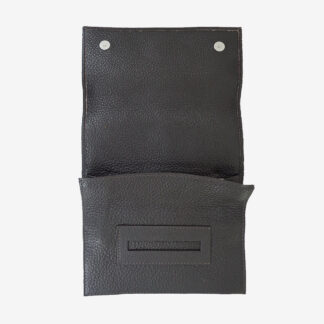 X 765 - TOBACCO POUCH