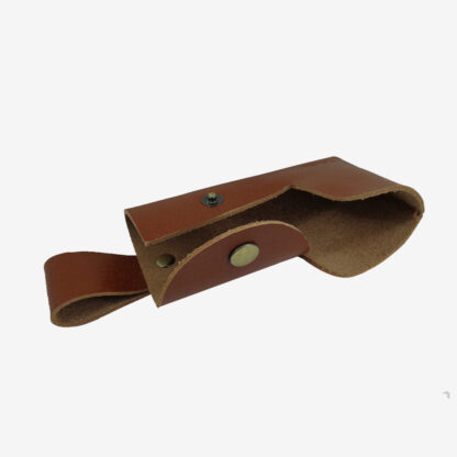 X 7789 - LEATHER PIPE STAND X 7789 - LEATHER PIPE STAND
