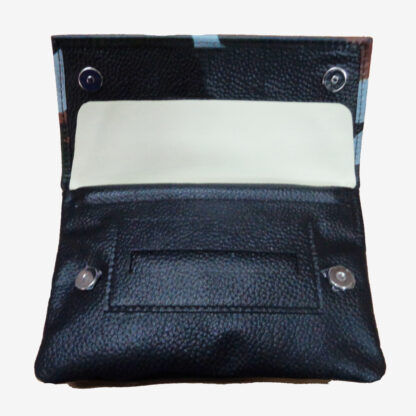 X 831-TOBACCO POUCH X 831-TOBACCO POUCH