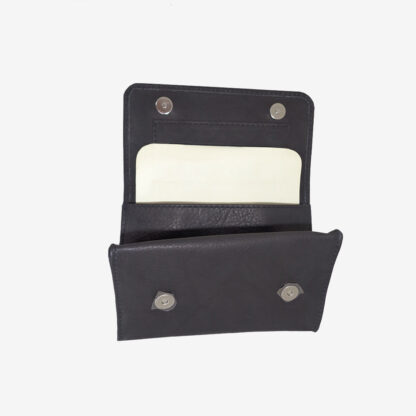 X 832 - TOBACCO POUCH X 832 - TOBACCO POUCH