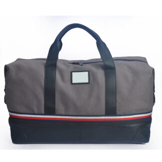 X 4699 MENS DUFFLE BAG X 4699 MENS DUFFLE BAG