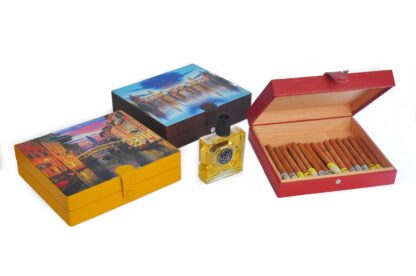 HUM 218 - TRAVEL HUMIDOR HUM 218 - TRAVEL HUMIDOR